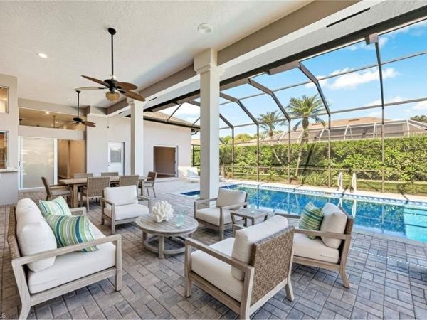 2035 Castle Garden LN, NAPLES, FL 34110