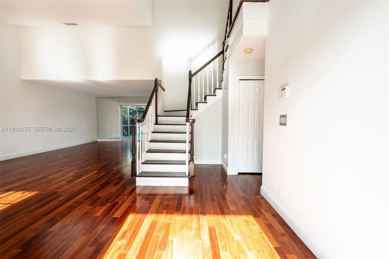 19313 NW 11th St, Pembroke Pines, FL 33029 Photo