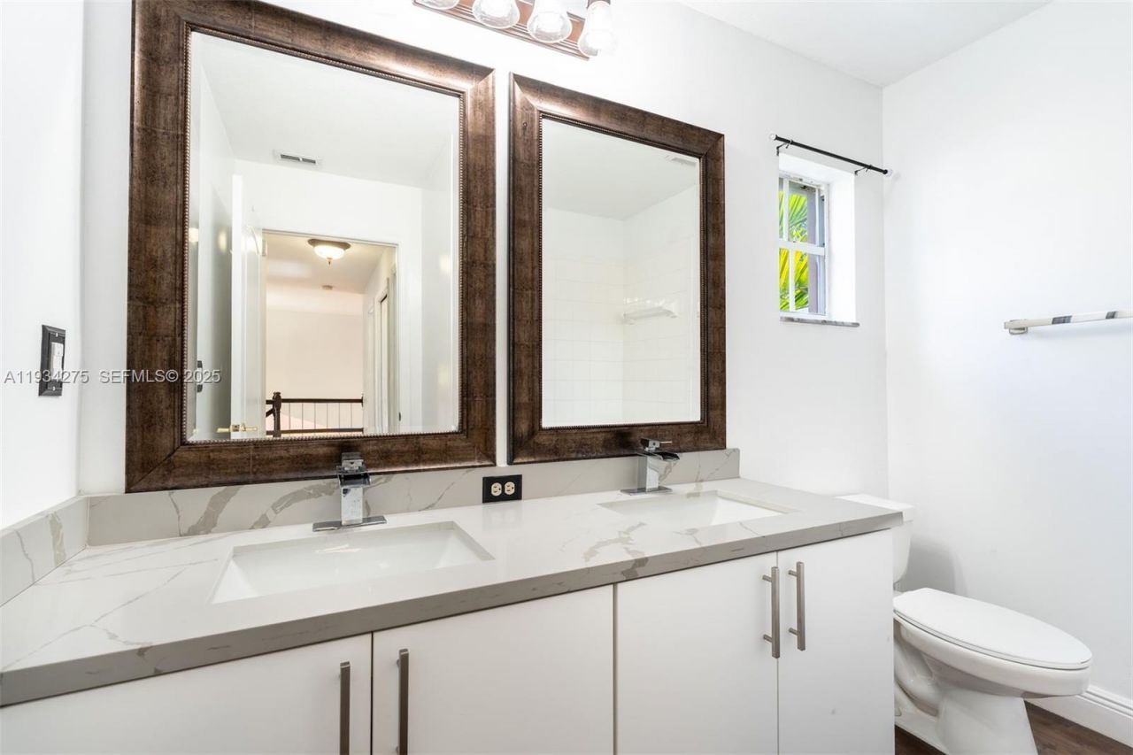 19313 NW 11th St, Pembroke Pines, FL 33029 Photo