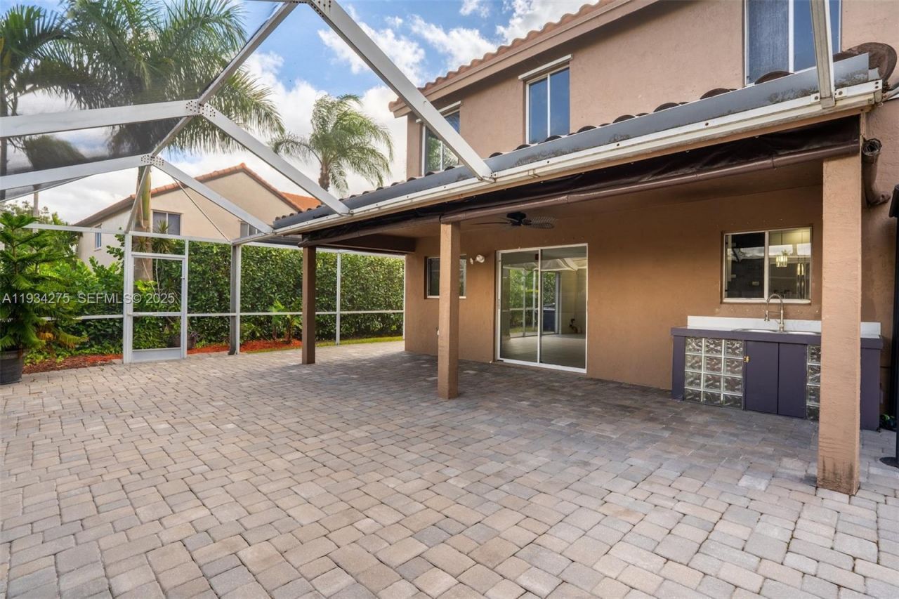 19313 NW 11th St, Pembroke Pines, FL 33029 Photo