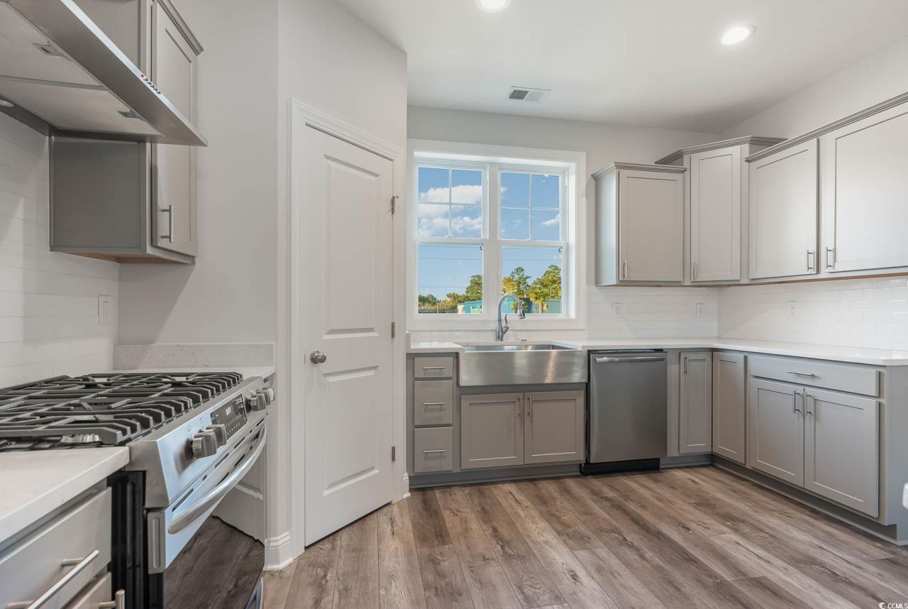 93 Seapine Dr. Photo 5