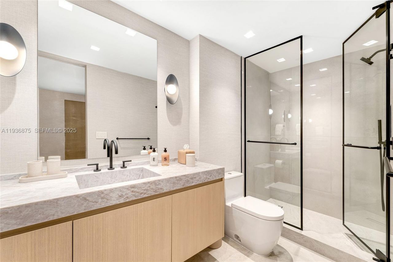 2521 Fisher Island Dr, Unit 6201, Miami Beach, FL 33109 Photo