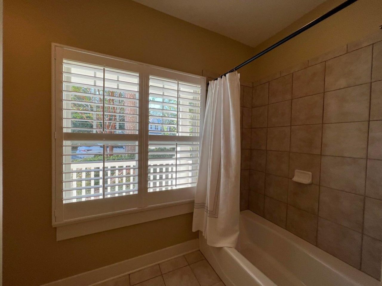 421 Grand Palm Lane Photo 6