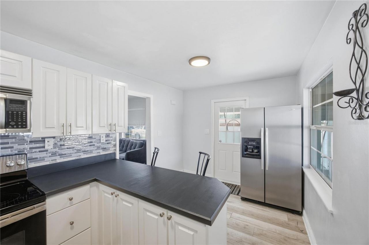 551 84th Avenue N, Saint Petersburg, FL 33702 Photo