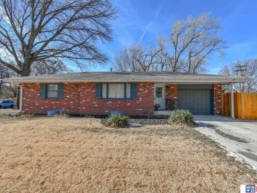 1401 N 70th Street, Lincoln, NE 68505