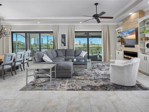 4500 Colony Villas DR, Unit 3, BONITA SPRINGS, FL 34134