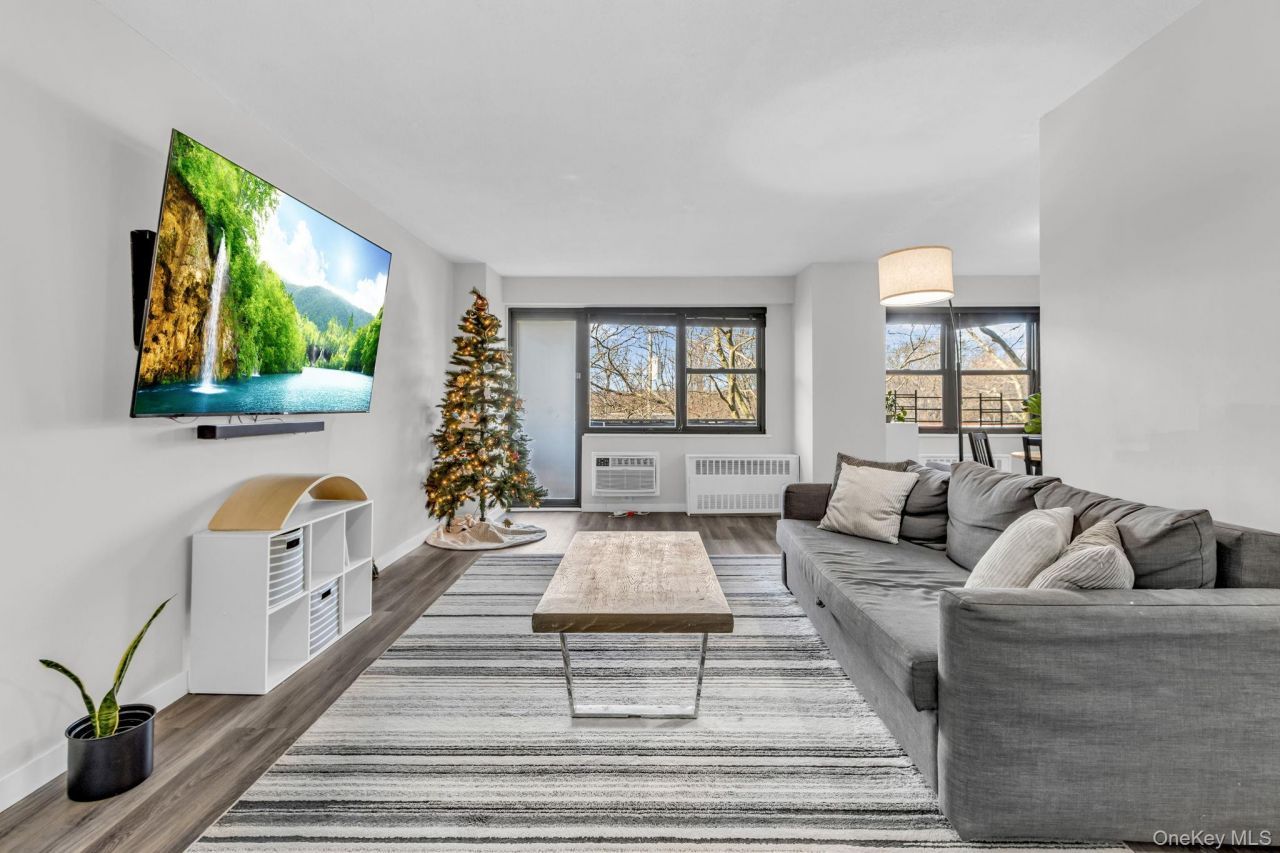155 Ferris Avenue, Unit 2B, White Plains, NY 10603 Main Photo