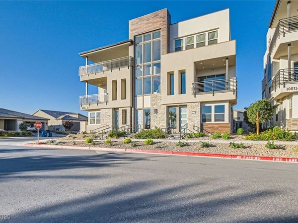 10005 Hematite Place, Unit 3, Las Vegas, NV 89143