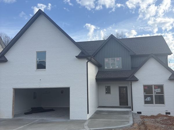 353 Young Lane, Pleasant View, TN 37146