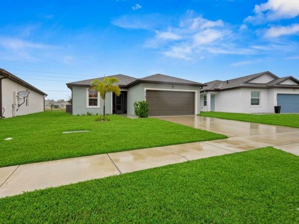 5182 Armina Place, Fort Pierce, FL 34951