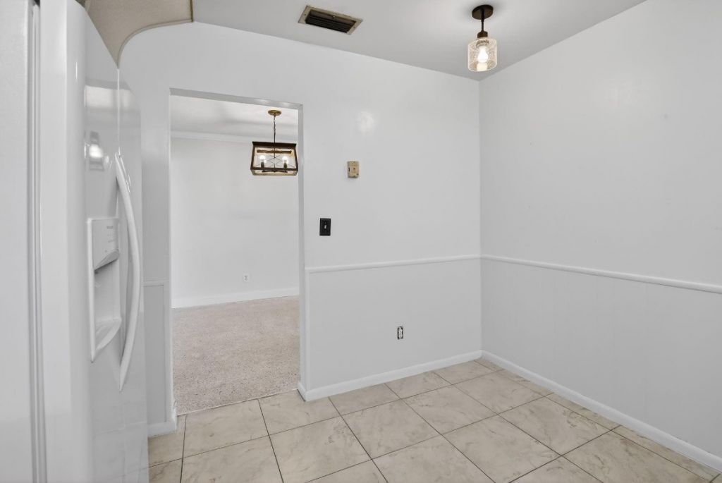 121 NW 77th Way, Pembroke Pines, FL 33024 Photo