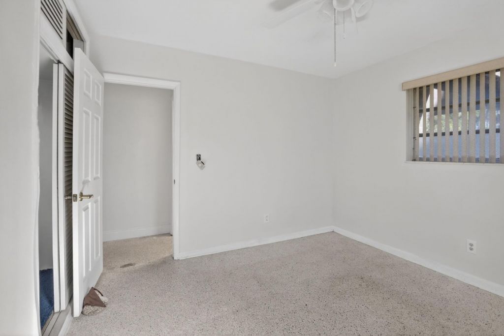 121 NW 77th Way, Pembroke Pines, FL 33024 Photo