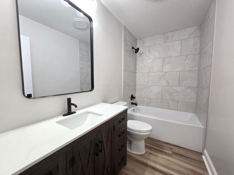 2116 Apple Valley Drive, Howard, OH 43028 Photo 13