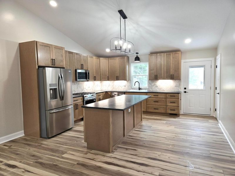 2116 Apple Valley Drive, Howard, OH 43028 Photo 6