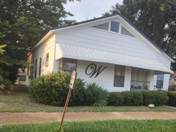 103 Castleman Street, Belzoni, MS 39038