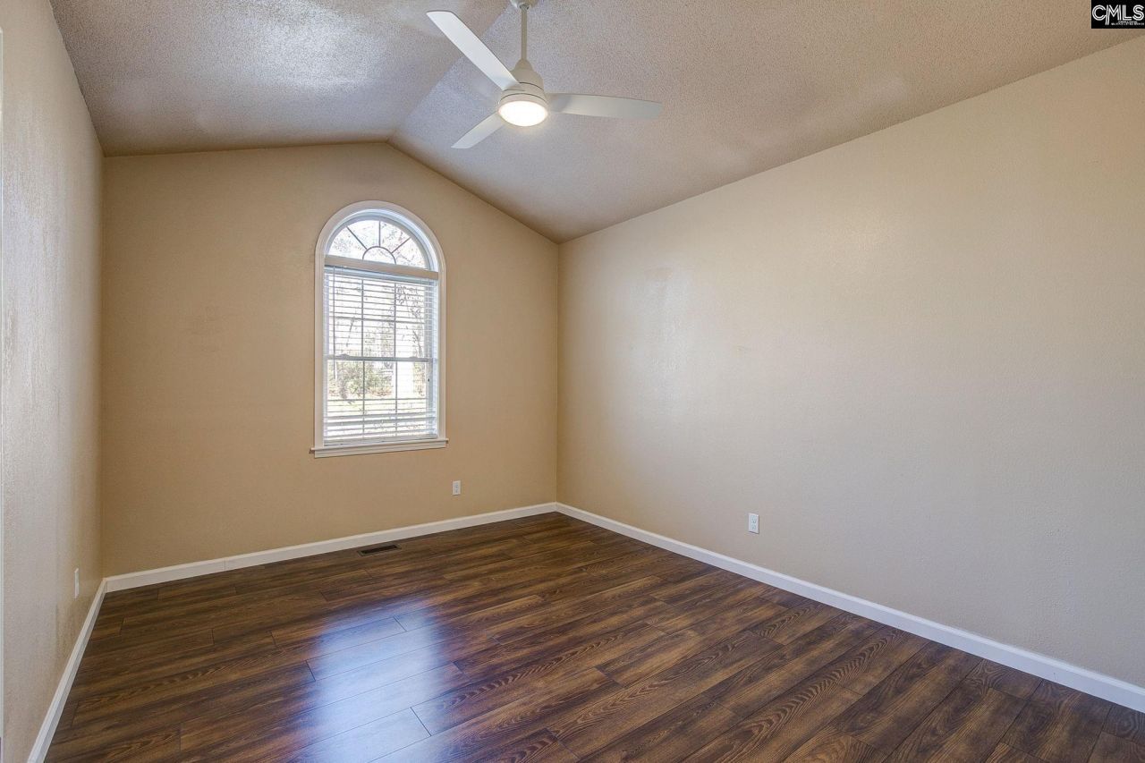 212 Running Deer Drive Photo 20