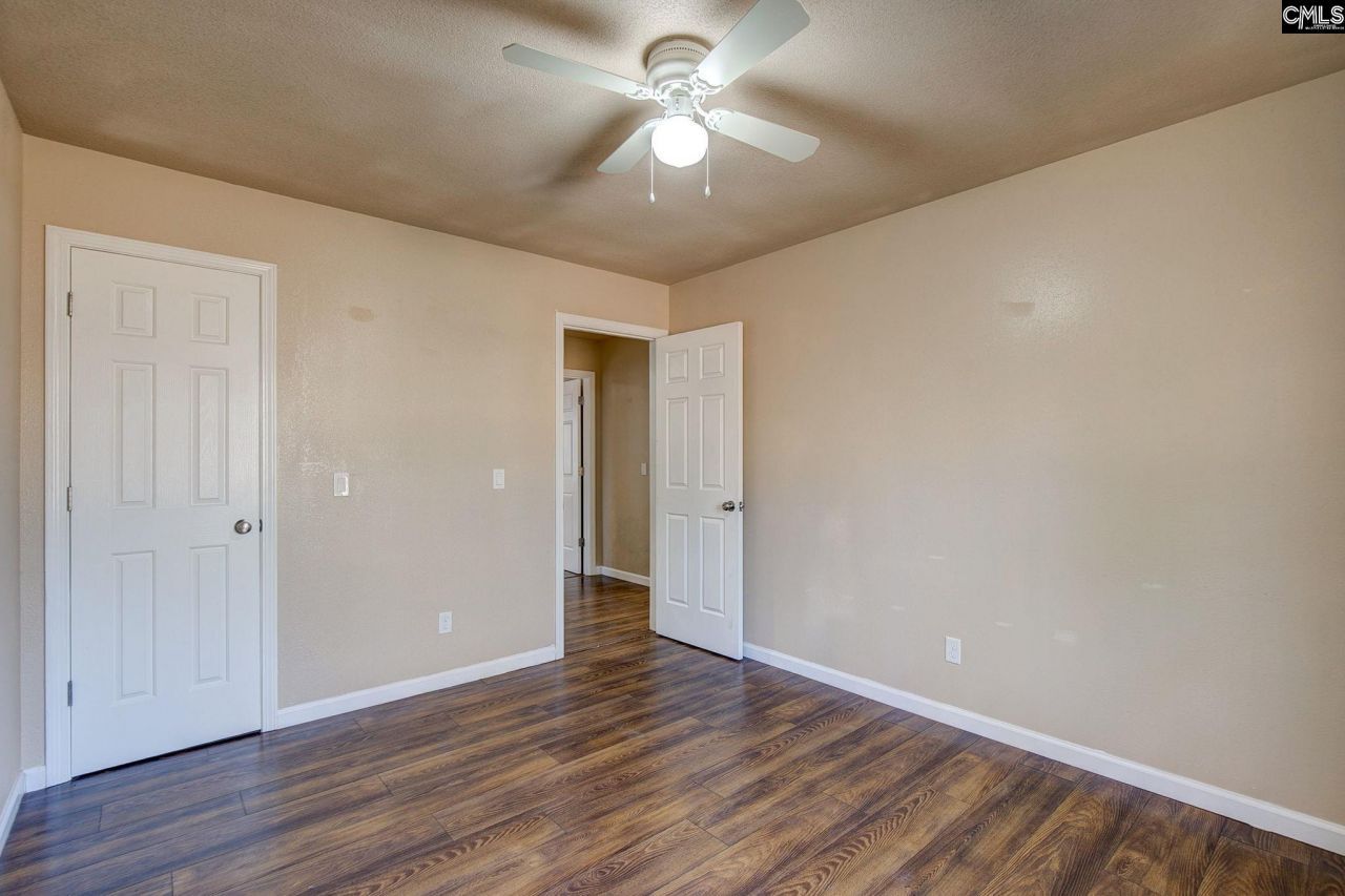 212 Running Deer Drive Photo 24