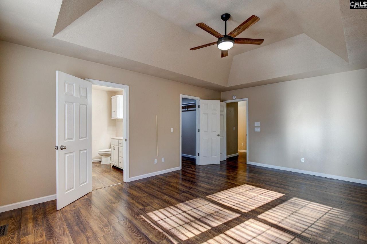 212 Running Deer Drive Photo 29