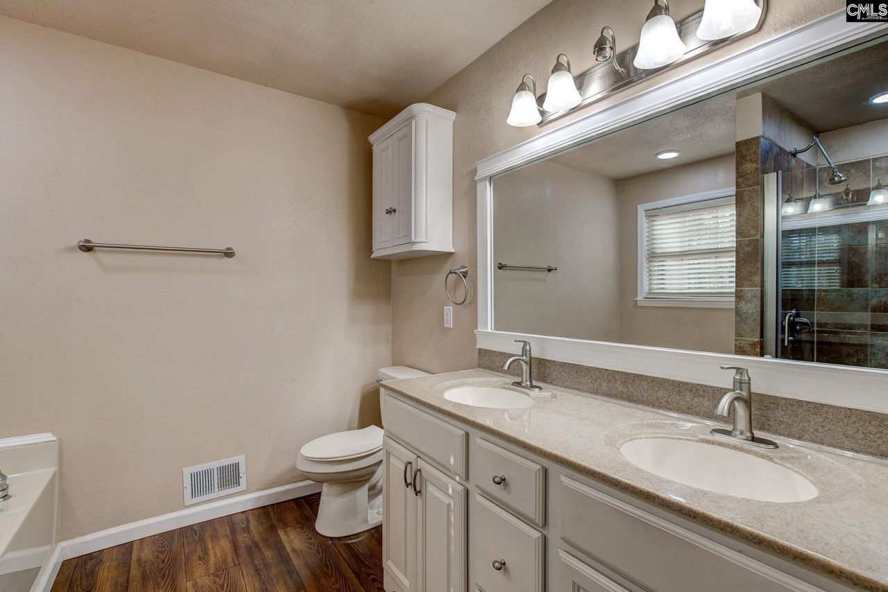 212 Running Deer Drive Photo 31