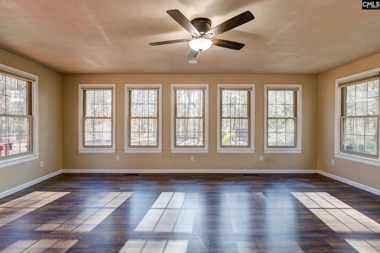 212 Running Deer Drive Photo 34