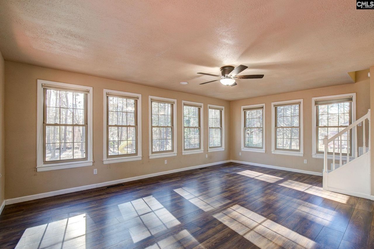 212 Running Deer Drive Photo 35