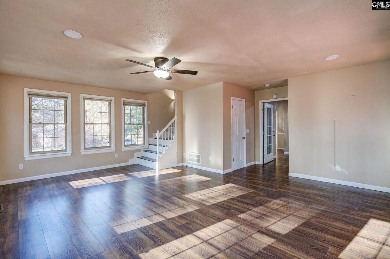 212 Running Deer Drive Photo 36