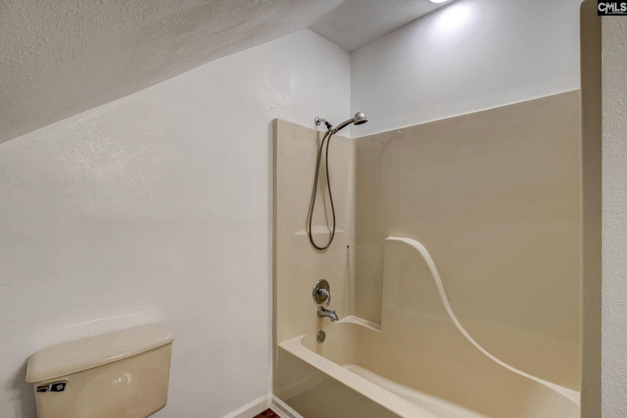 212 Running Deer Drive Photo 42