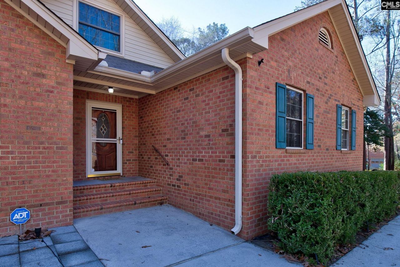 212 Running Deer Drive Photo 5