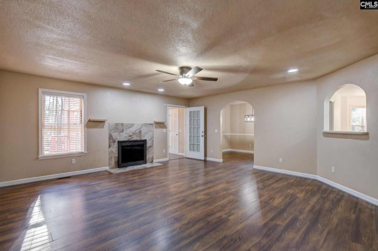 212 Running Deer Drive Photo 6