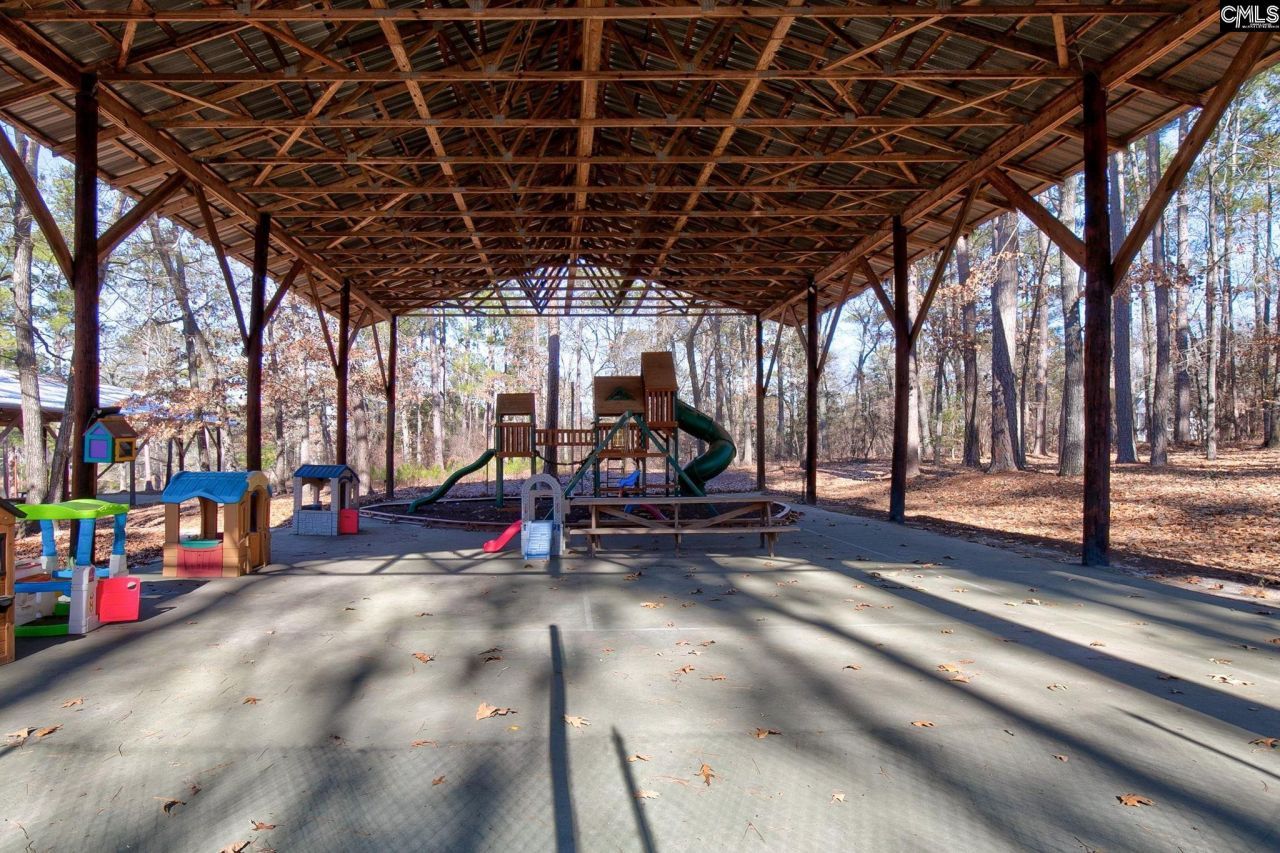 212 Running Deer Drive Photo 60