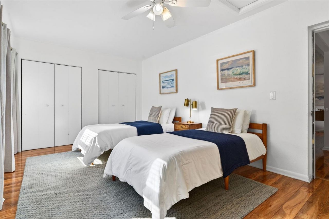 6215 Rodgers Avenue, Sarasota, FL 34231 Photo