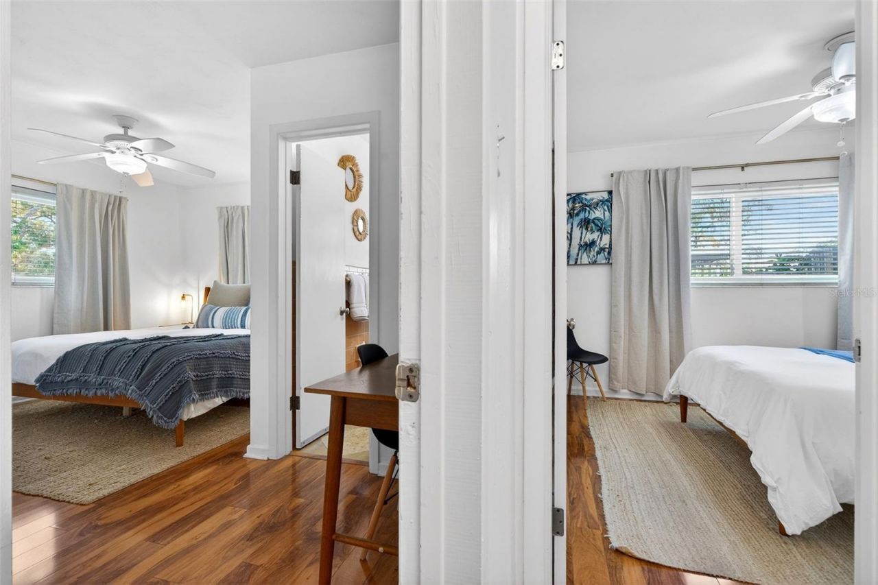 6215 Rodgers Avenue, Sarasota, FL 34231 Photo