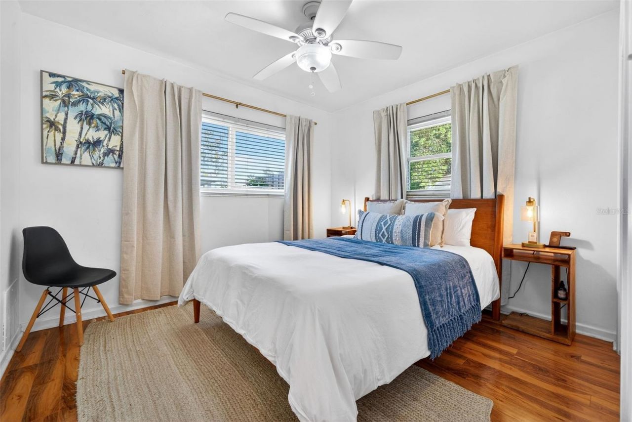 6215 Rodgers Avenue, Sarasota, FL 34231 Photo
