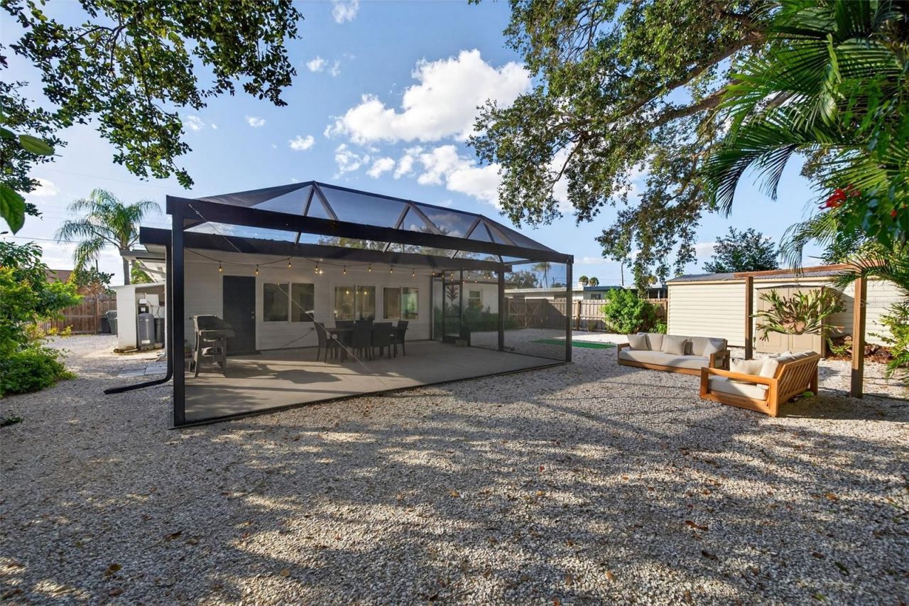 6215 Rodgers Avenue, Sarasota, FL 34231 Photo