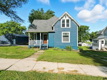 506 N Walnut Street, Avoca, IA 51521