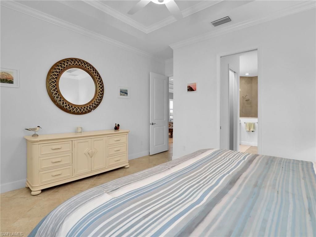 9483 Isla Bella Cir, Bonita Springs, FL 34135 Photo