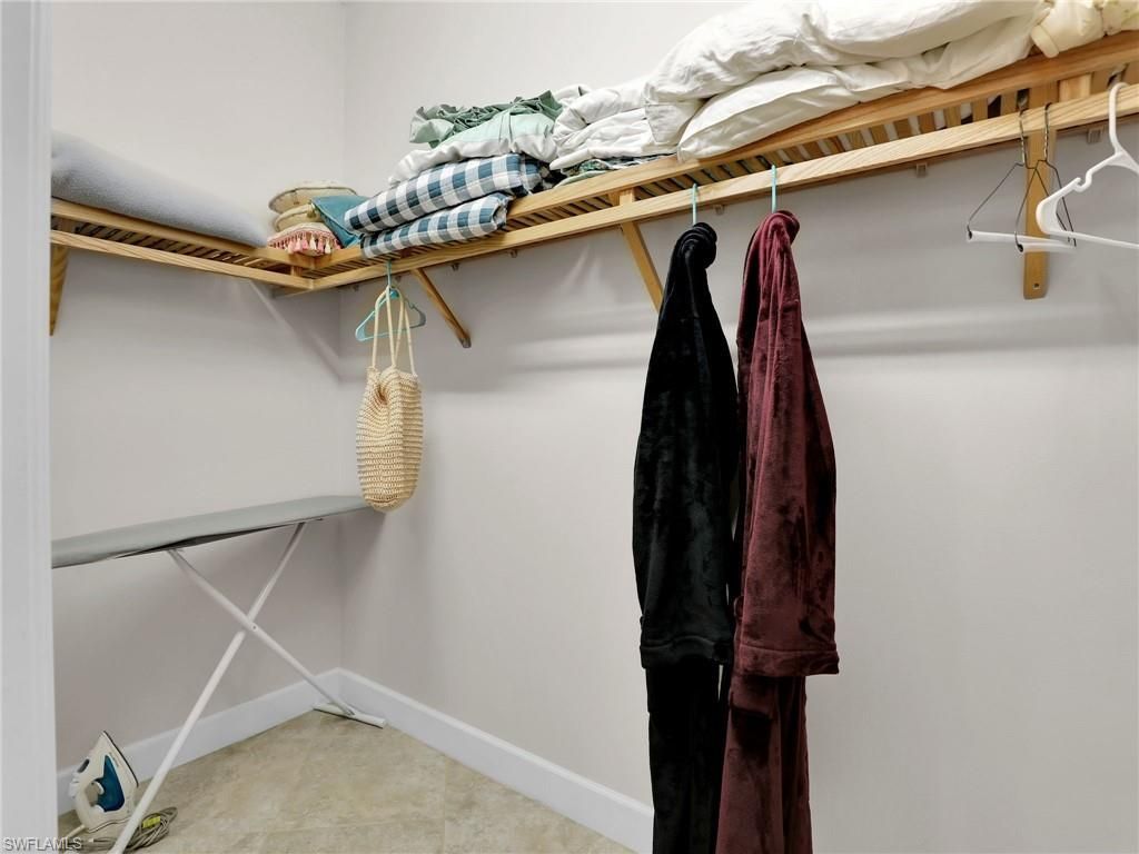 9483 Isla Bella Cir, Bonita Springs, FL 34135 Photo