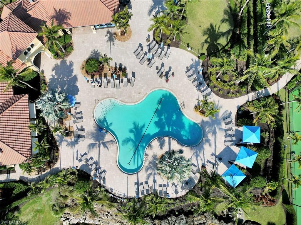 9483 Isla Bella Cir, Bonita Springs, FL 34135 Photo