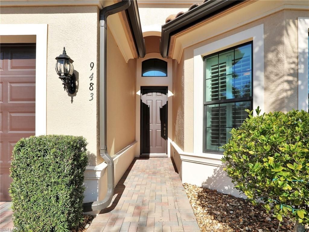 9483 Isla Bella Cir, Bonita Springs, FL 34135 Photo