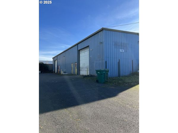 17150 SE WILDE RD, Clackamas, OR 97015