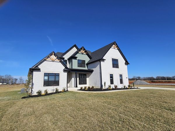 4992 Royal View Way , Clarksville, TN 37040