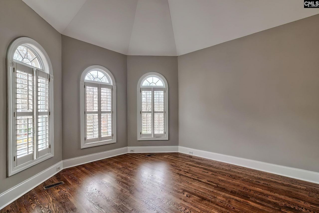 115 Land Stone Circle Photo 8