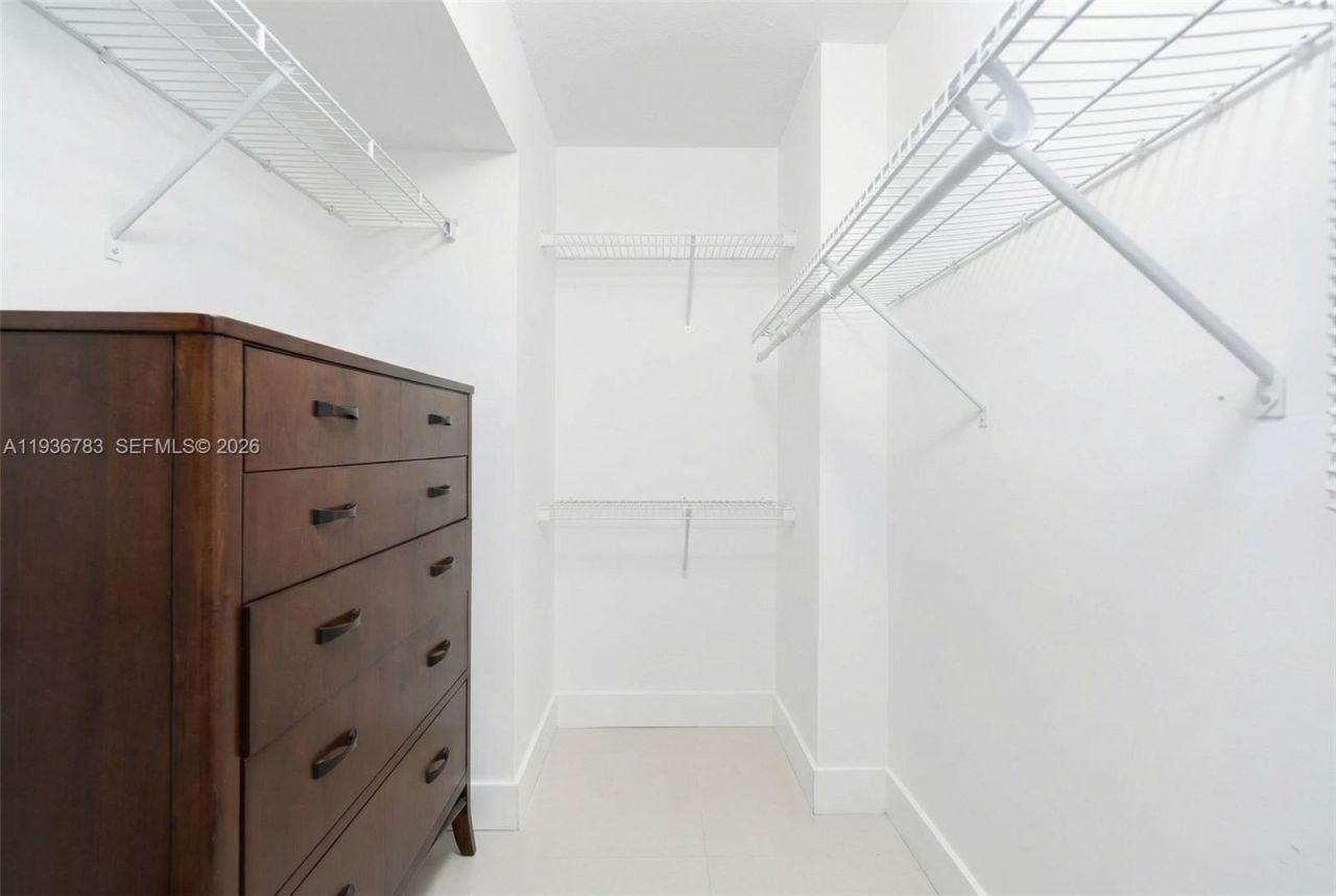 3725 SW 153rd Ct, Miami, FL 33185 Photo