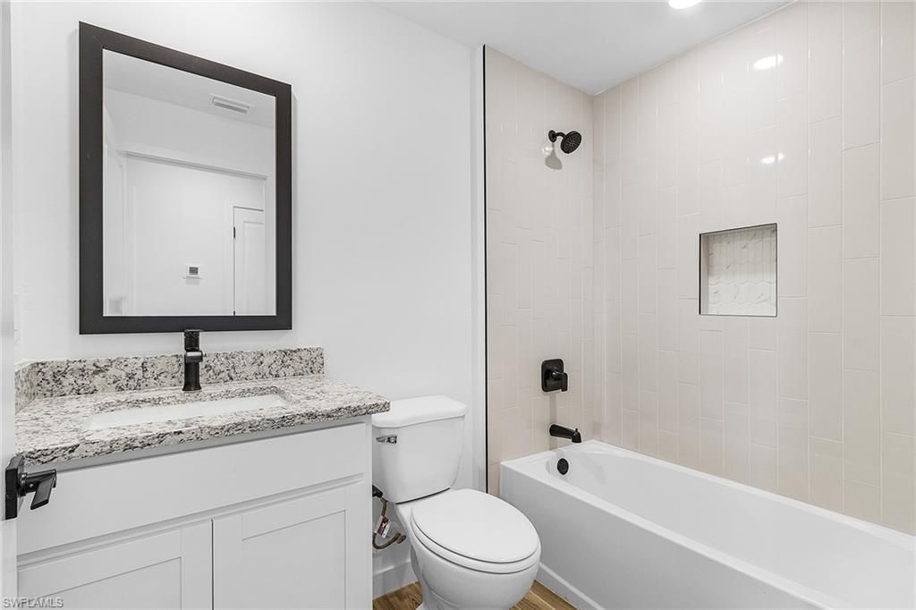 827 Rue Labeau Cir, Fort Myers, FL 33913 Photo