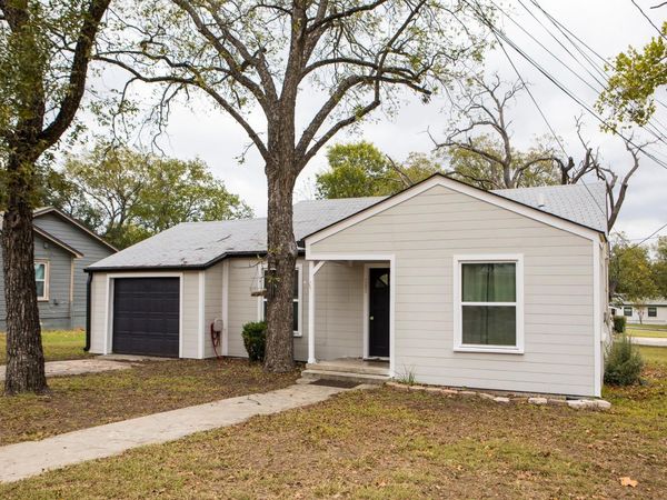 205 S Porter ST, Lampasas, TX 76550