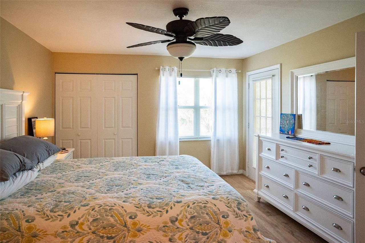 433 Cerromar Lane, Unit 541, Venice, FL 34293 Photo