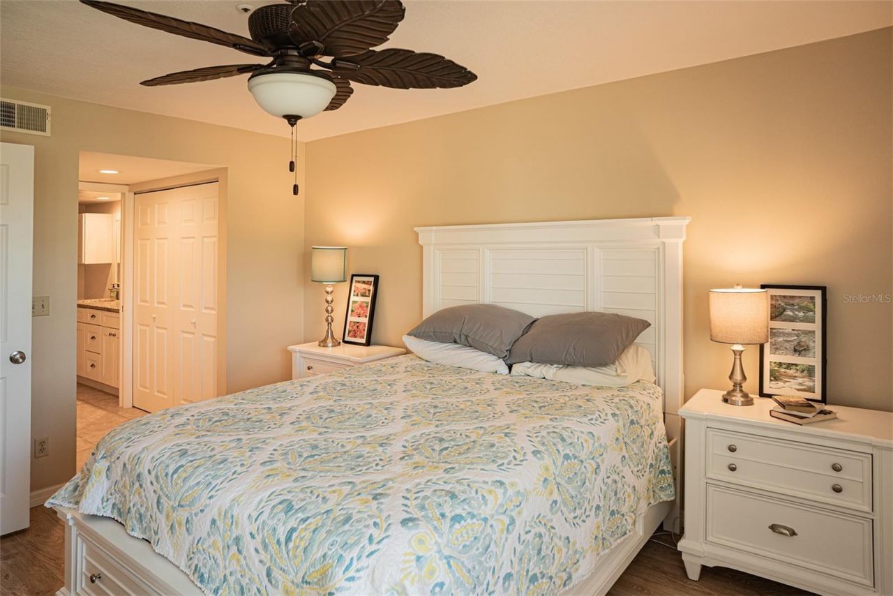 433 Cerromar Lane, Unit 541, Venice, FL 34293 Photo