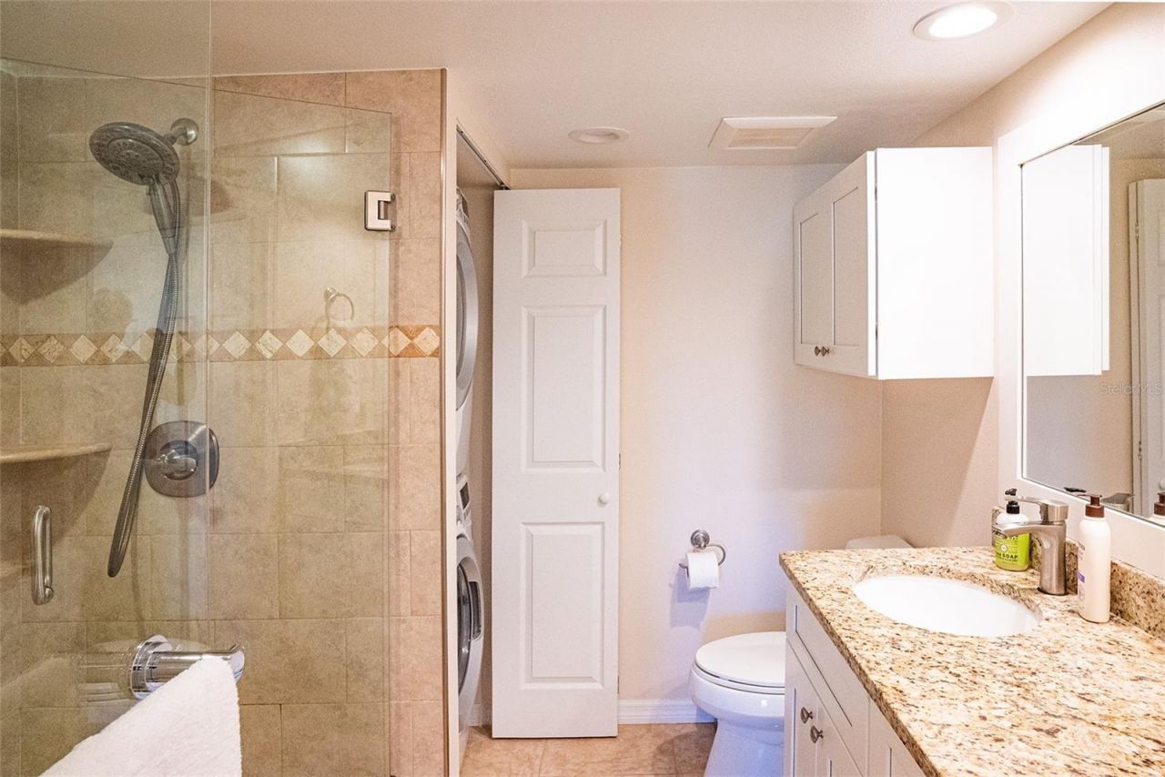 433 Cerromar Lane, Unit 541, Venice, FL 34293 Photo
