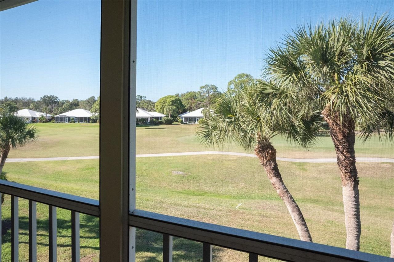 433 Cerromar Lane, Unit 541, Venice, FL 34293 Photo
