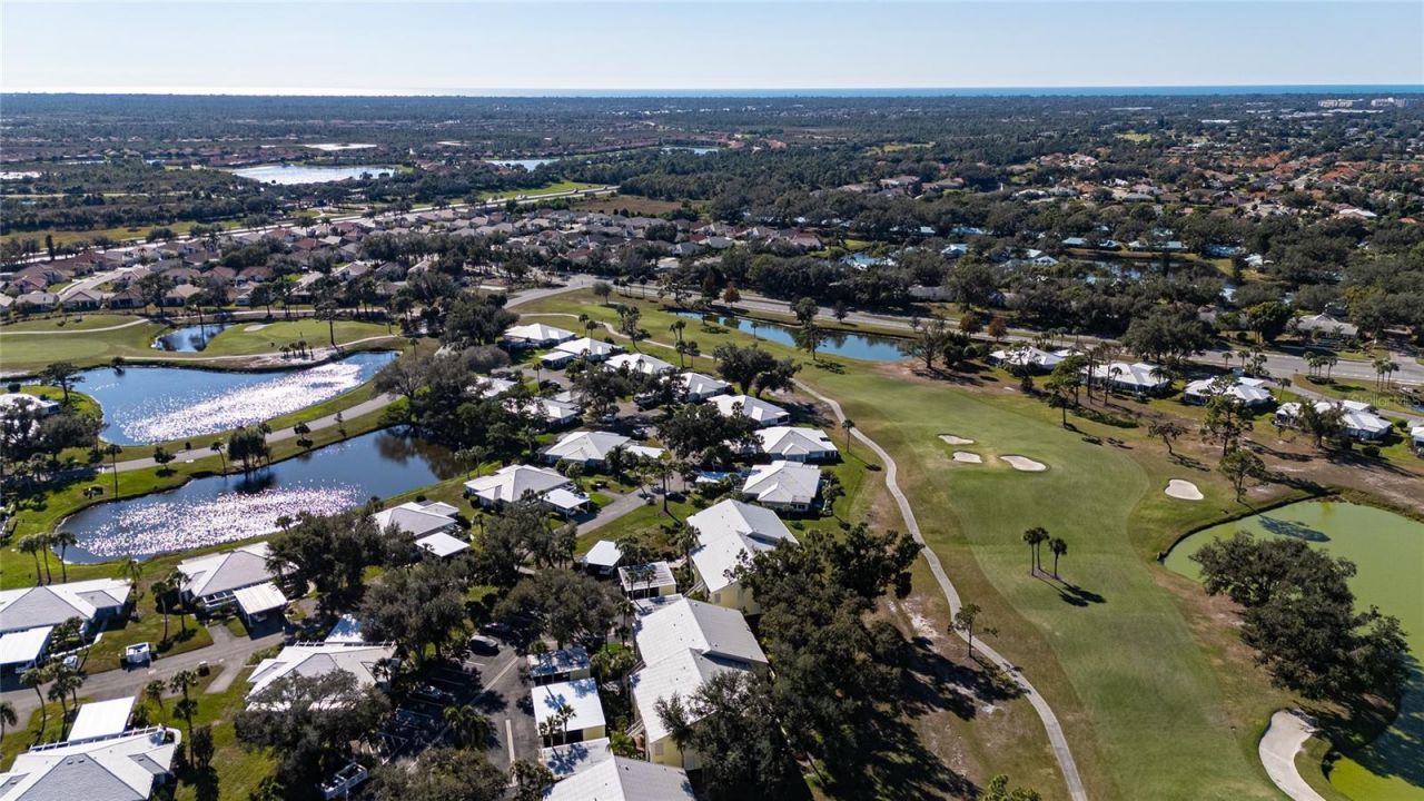 433 Cerromar Lane, Unit 541, Venice, FL 34293 Photo